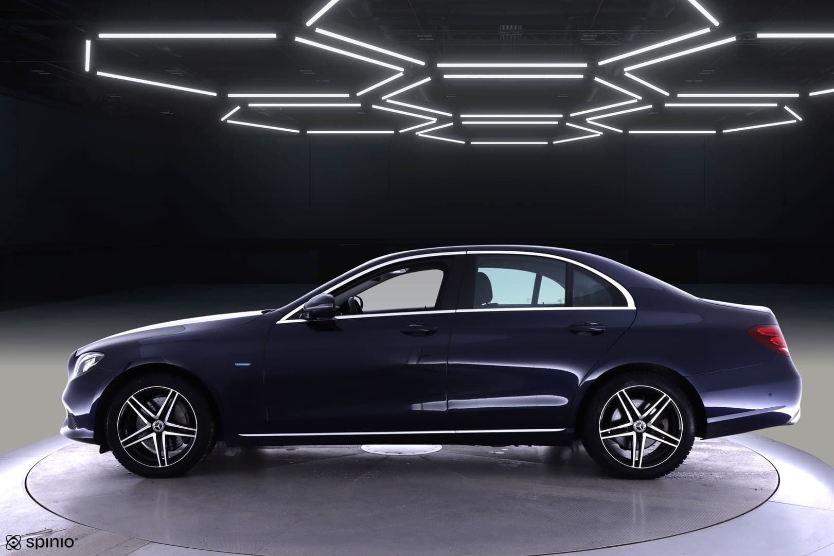 Mercedes-Benz E